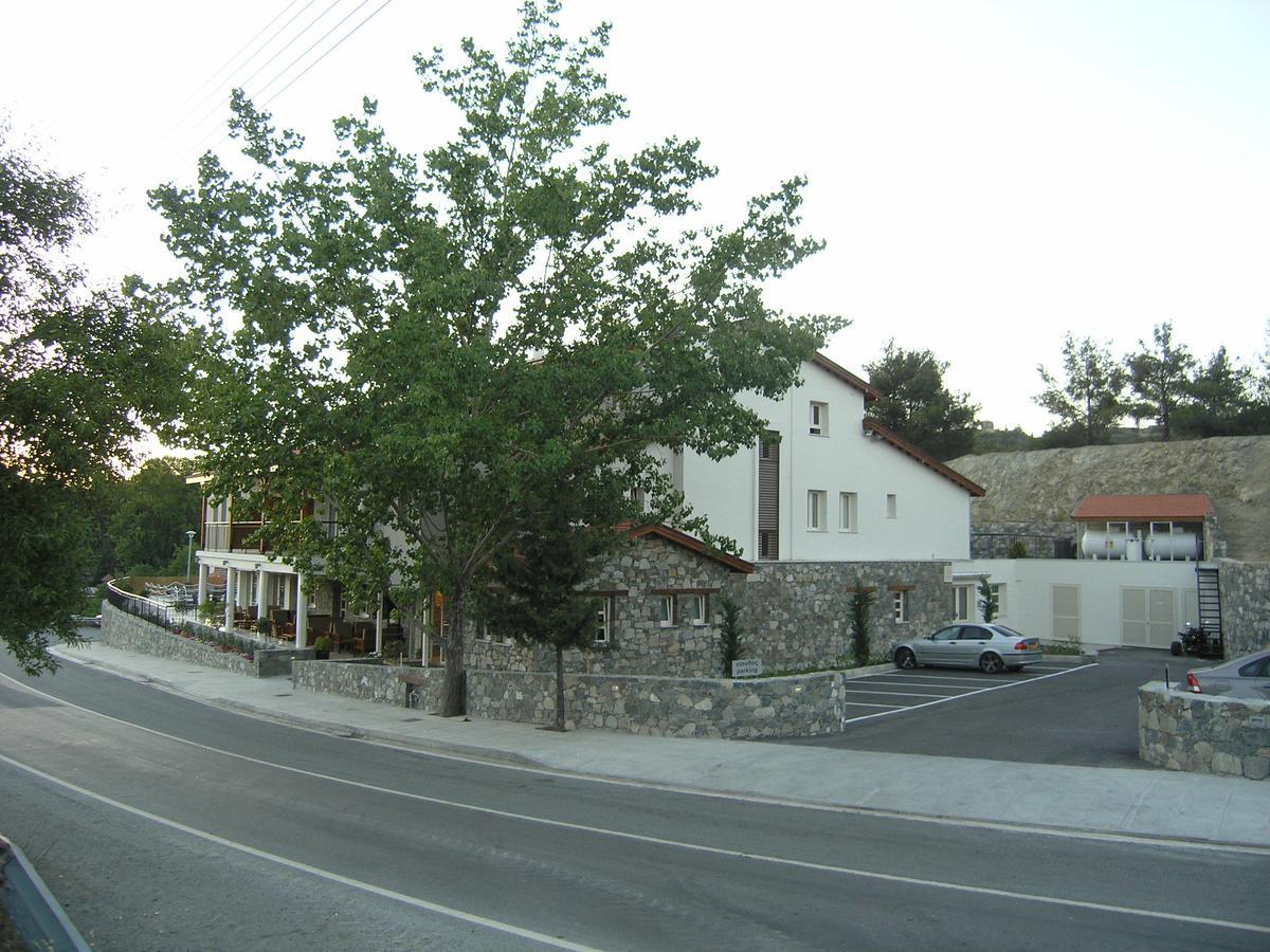 Livadia Hotel Kyperounta Dış mekan fotoğraf